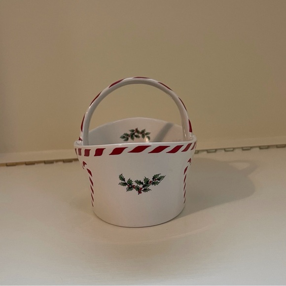 Spode Christmas Tree Candy Dish - Picture 4 of 7